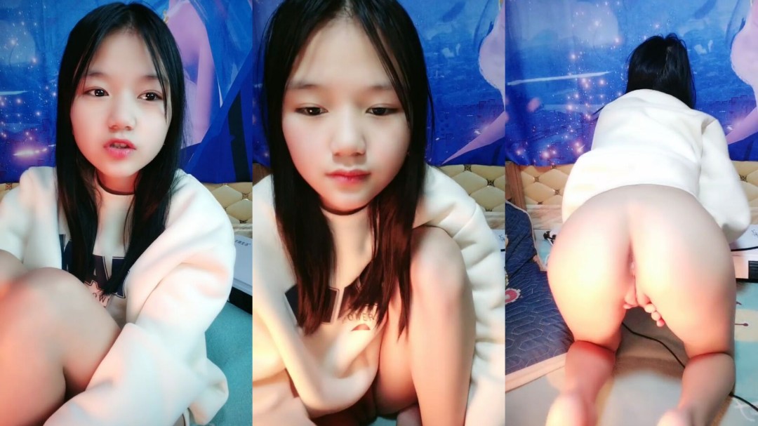 萝莉女神的诱惑高颜值全程露脸跟狼友互动撩骚性感粉.嫩小穴洗澡诱惑尿尿给狼友看酸奶到逼上让小哥舔口交萝莉骚逼