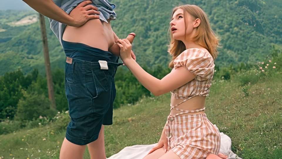 和继妹在树林野战，骑乘性交