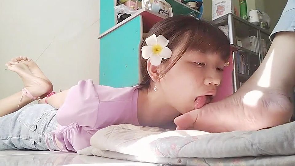 Femdom主题定拍  恋足闺蜜