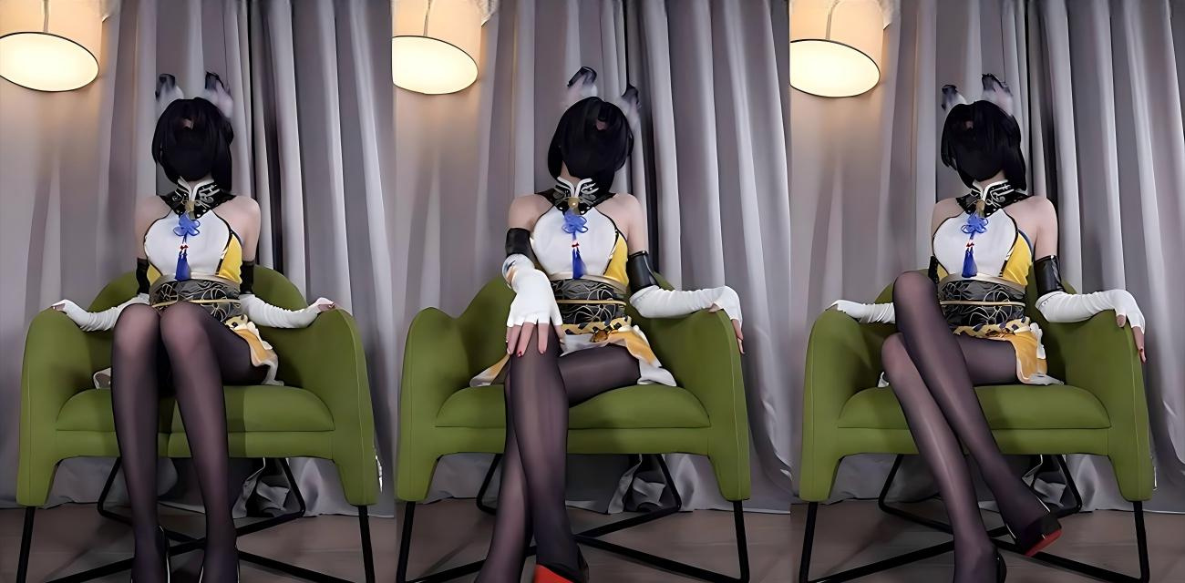 推特长腿九头身御姐【小桃】cos八重樱黑丝搭配红底高跟，多体位榨精交欢高潮内射如春药般刺激神经